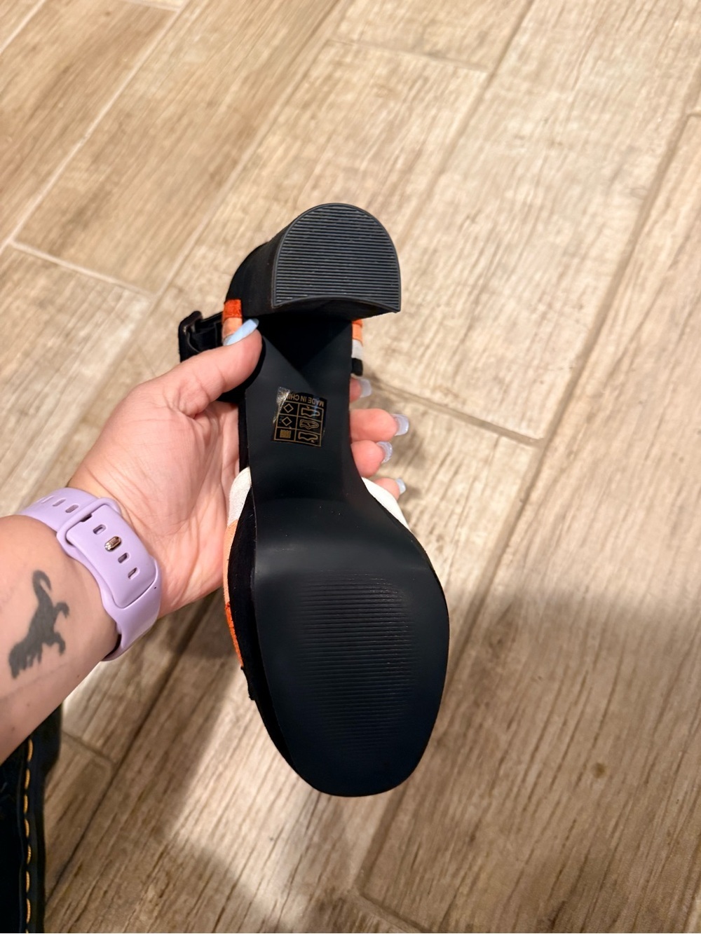 Unique Vintage Black Platform Sandal with Orange and Cream Stripes - Picture 4 of 6